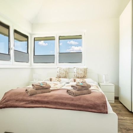 Luxurioese Penthaus Wohnung Anif Esterno foto