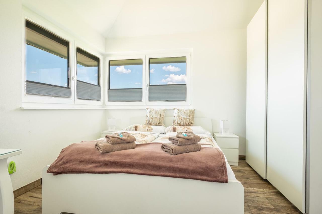Luxurioese Penthaus Wohnung Anif Esterno foto
