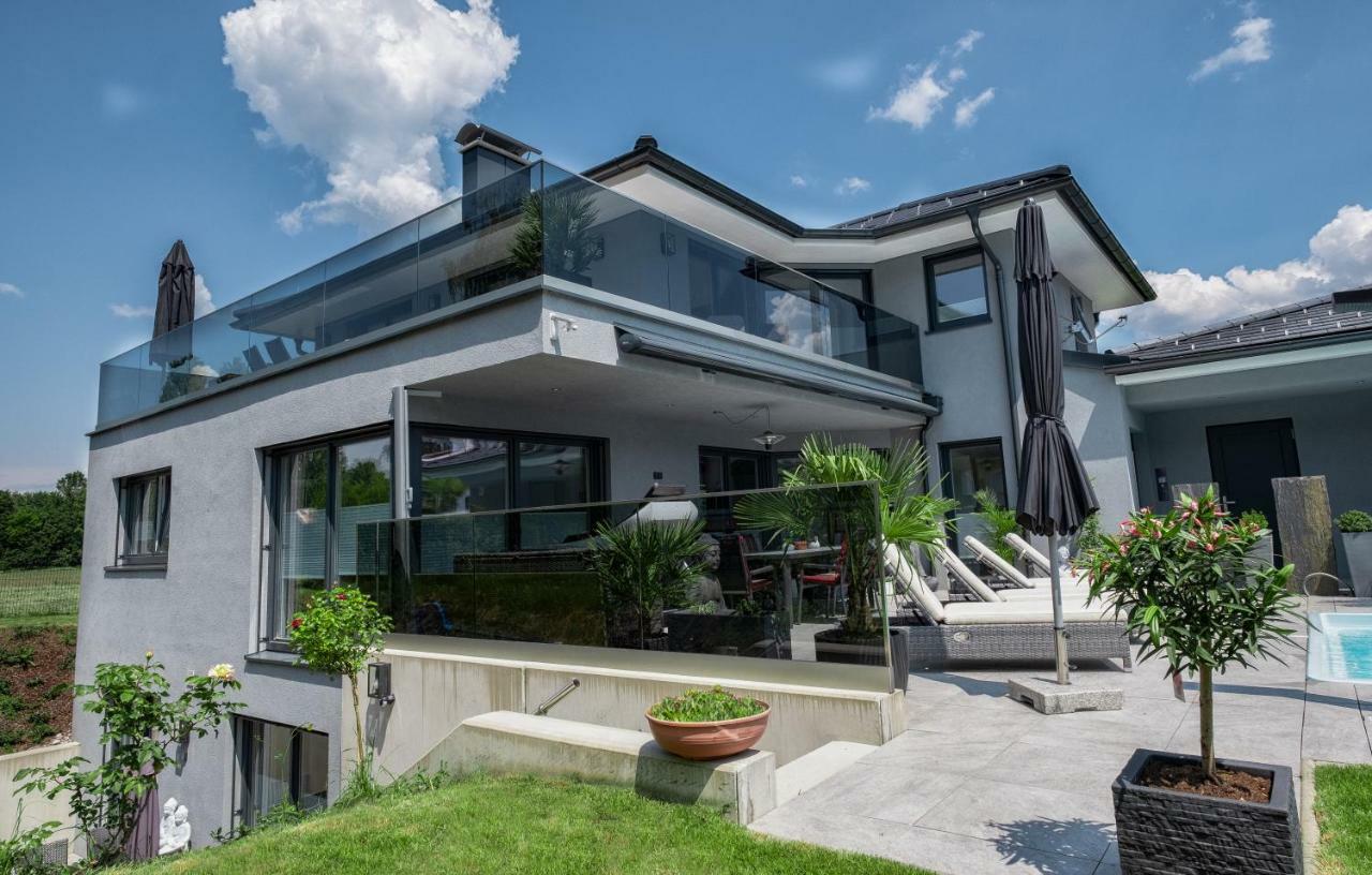Luxurioese Penthaus Wohnung Anif Esterno foto